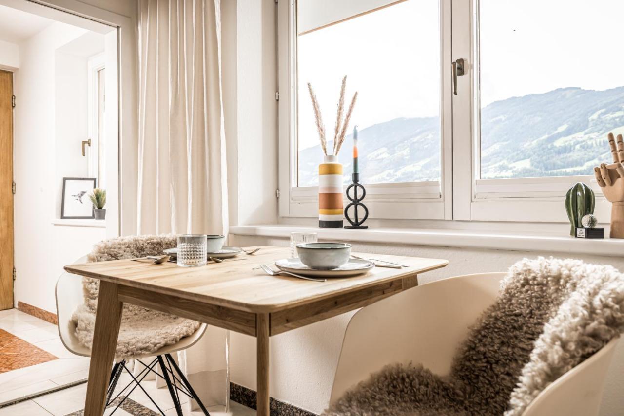 View4two / Chalet-apartment Zillertal Apartment Hart im Zillertal